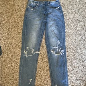 American Eagle Mom Jeans